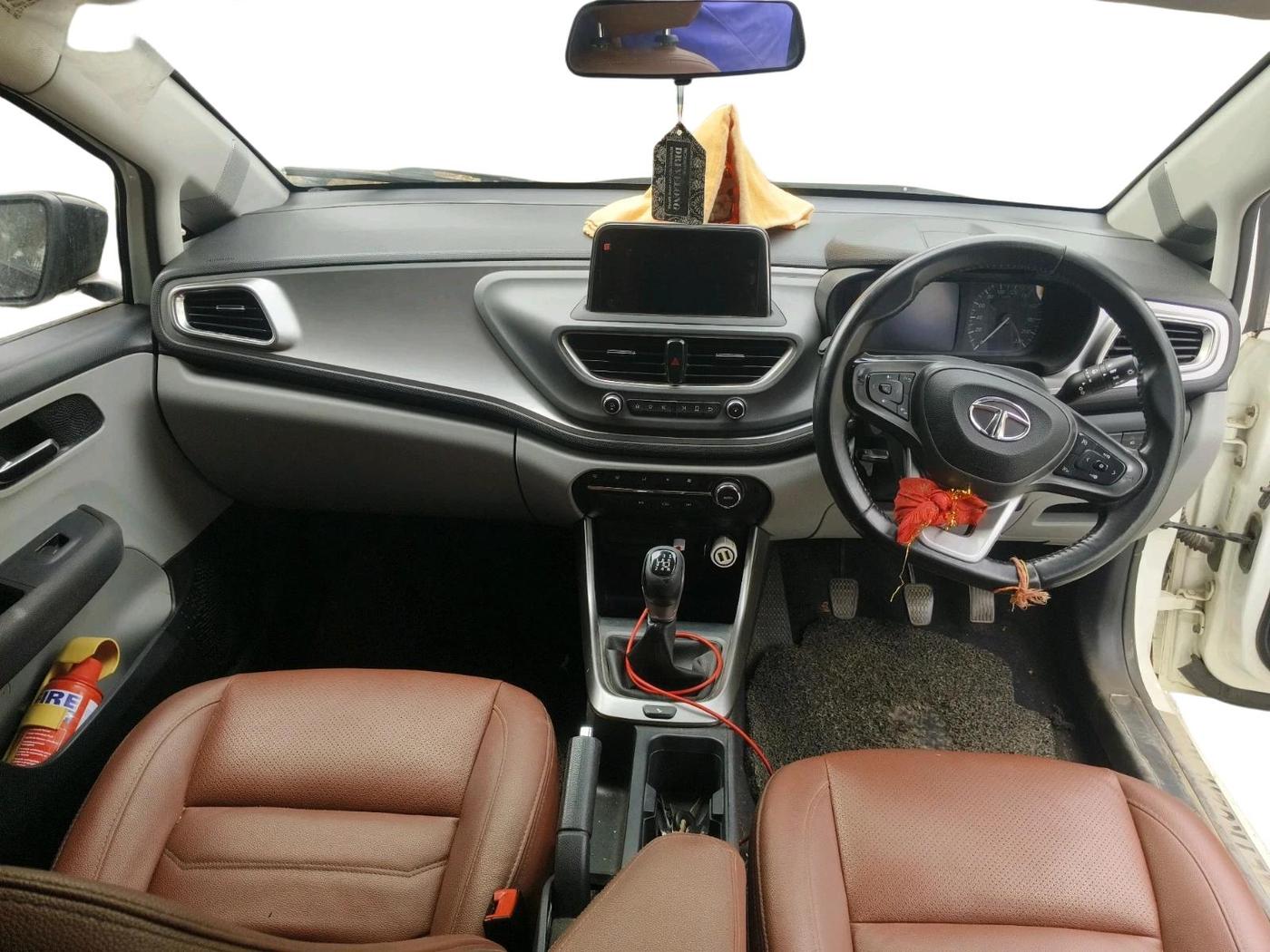 2020 Tata ALTROZ XZ PETROL, Petrol, Manual, 80,481 km, interior