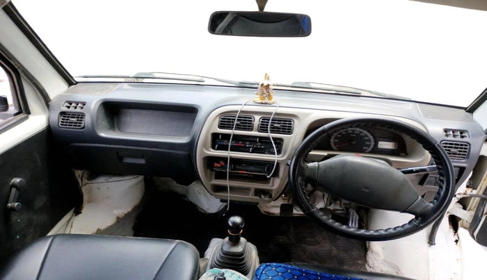 2016 Maruti Eeco 5 STR WITH A/C+HTR, CNG, Manual, 1,73,210 km, interior