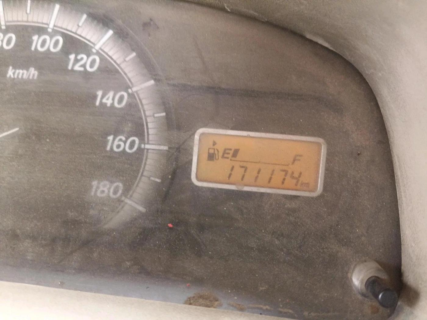 2015 Maruti Eeco 7 STR, Petrol, Manual, 1,71,174 km, interior
