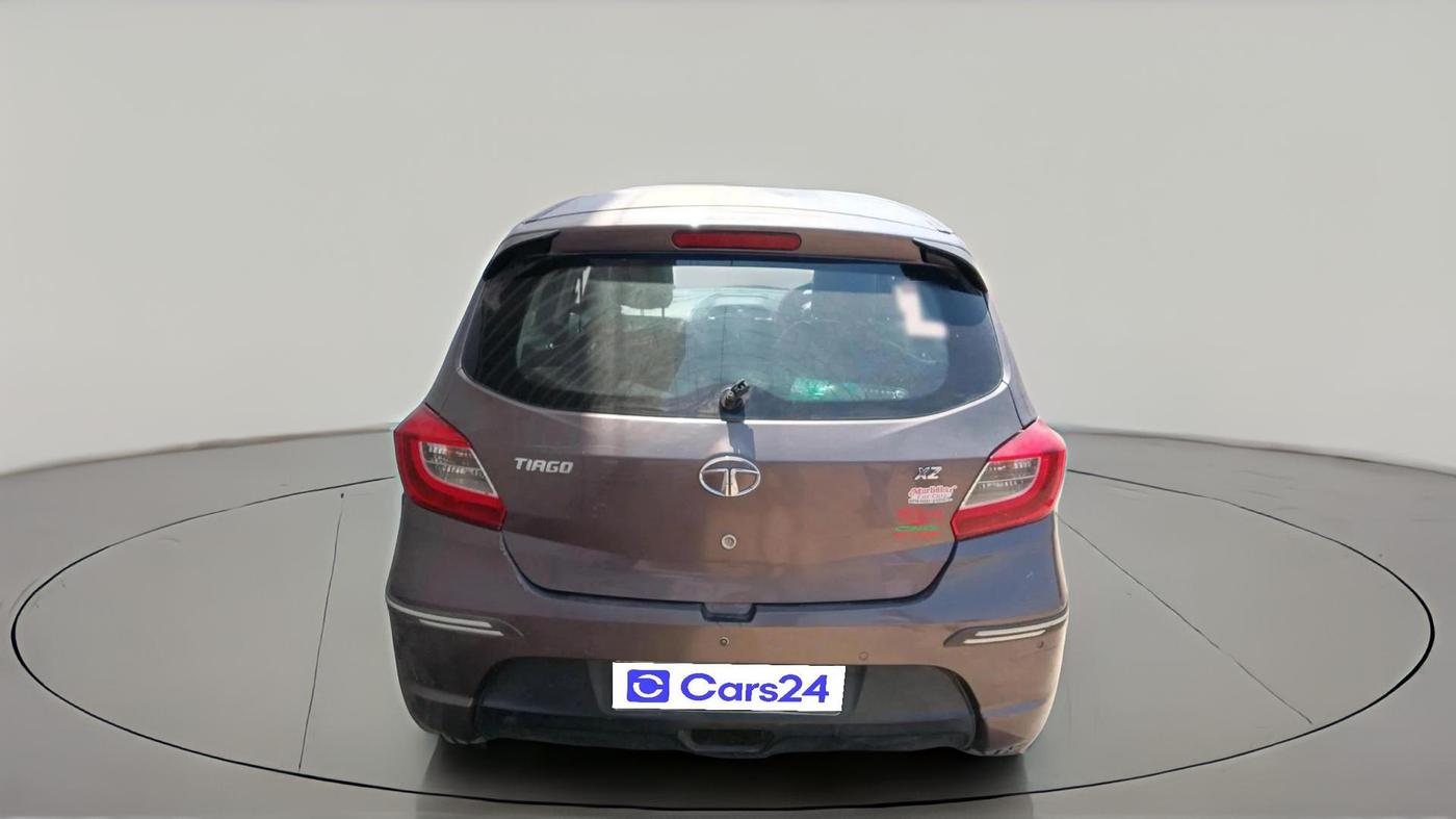 2016 Tata Tiago XZ PETROL, CNG, Manual, 2,10,000 km, exterior