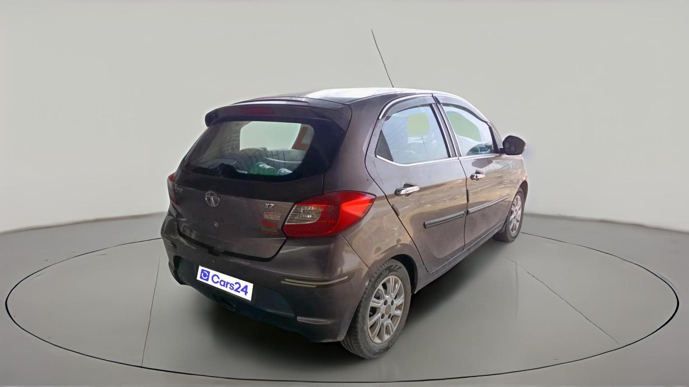 2016 Tata Tiago XZ PETROL, CNG, Manual, 2,10,000 km, exterior