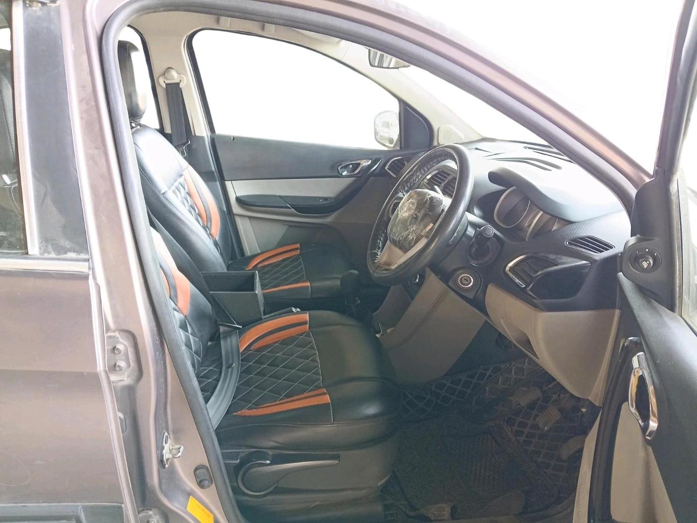 2016 Tata Tiago XZ PETROL, CNG, Manual, 2,10,000 km, interior