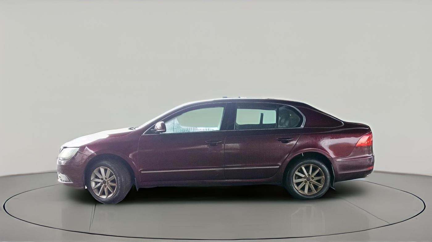 2014 Skoda Superb ELEGANCE 2.0 TDI CR AT, Diesel, Automatic, 82,717 km, exterior