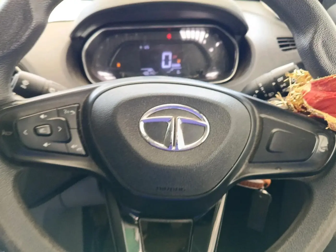 2023 Tata Tiago XT CNG, CNG, Manual, 40,614 km, interior