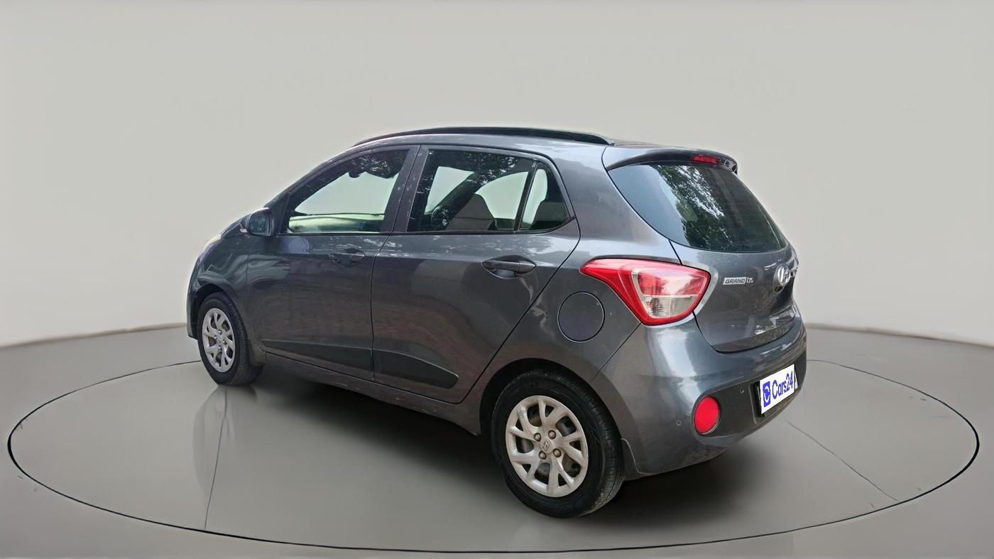 2017 Hyundai Grand i10 SPORTZ (O) 1.2 KAPPA VTVT, CNG, Manual, 1,79,549 km, exterior
