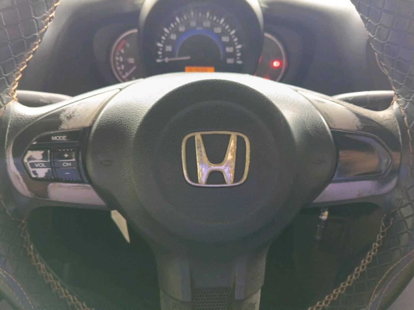 2015 Honda Amaze 1.5L I-DTEC S, Diesel, Manual, 1,61,698 km, interior