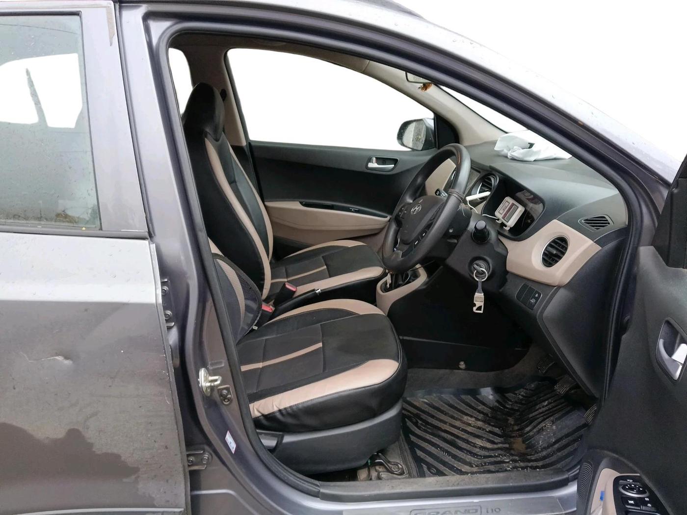 2019 Hyundai Grand i10 SPORTZ 1.2 KAPPA VTVT, Petrol, Manual, 76,969 km, interior