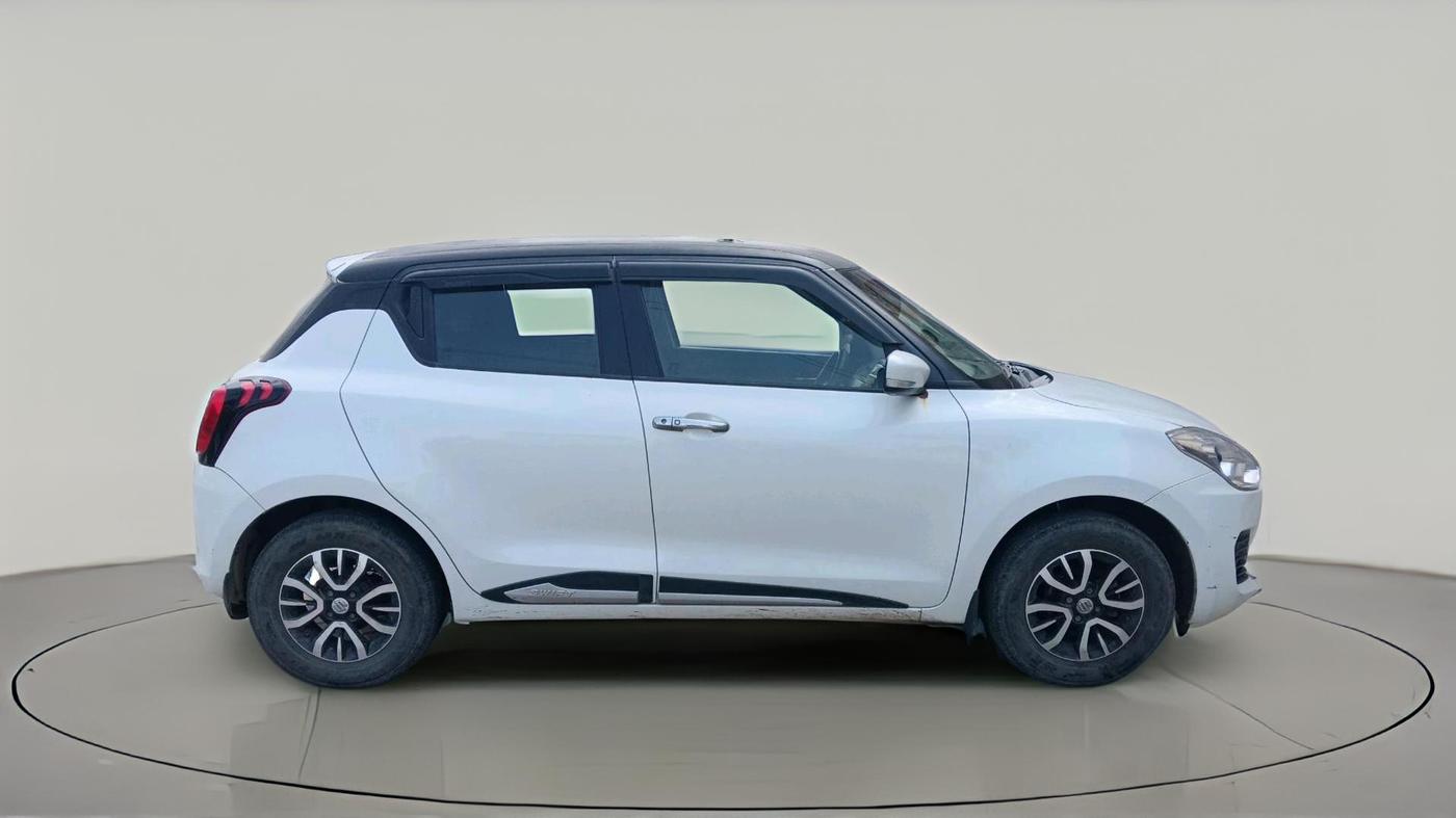 2020 Maruti Swift VXI, CNG, Manual, 92,358 km, exterior