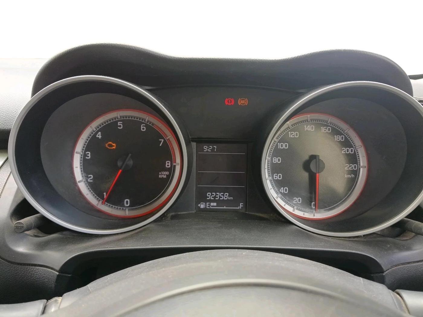 2020 Maruti Swift VXI, CNG, Manual, 92,358 km, interior