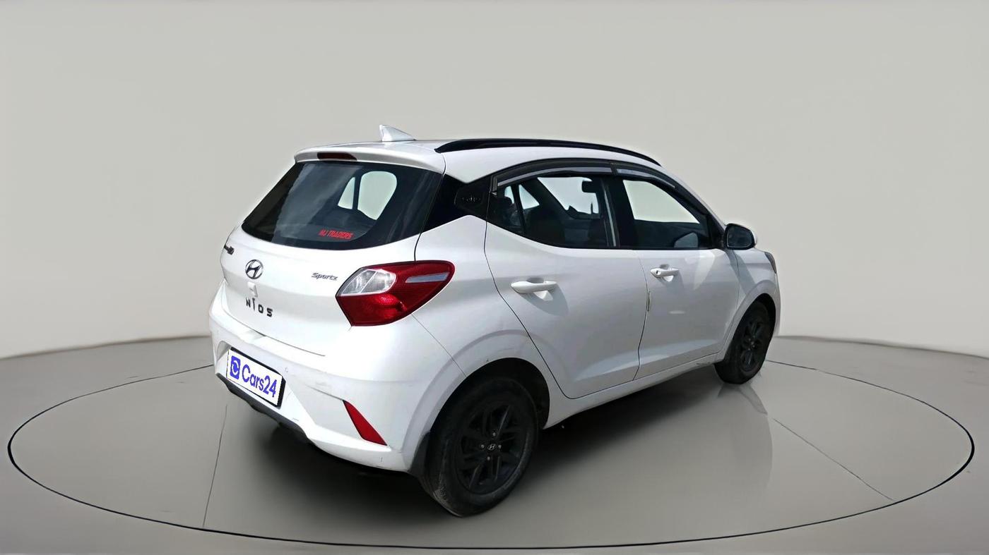 2021 Hyundai GRAND I10 NIOS SPORTZ 1.2 KAPPA VTVT CNG, CNG, Manual, 1,08,732 km, exterior