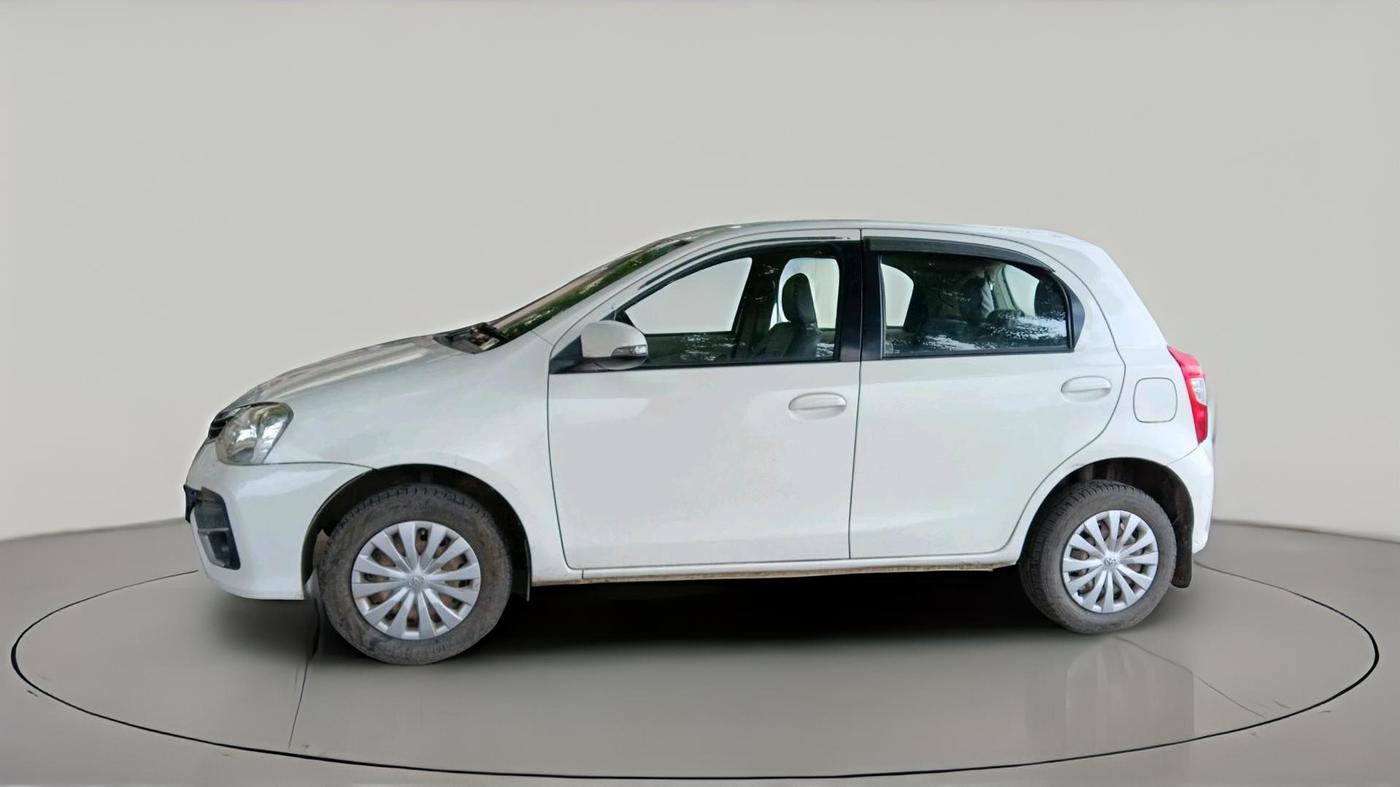 2016 Toyota Etios Liva V, Petrol, Manual, 1,03,048 km, exterior