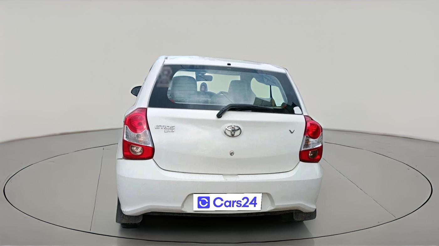 2016 Toyota Etios Liva V, Petrol, Manual, 1,03,048 km, exterior