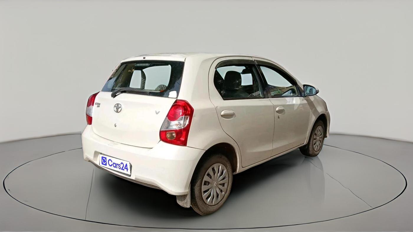 2016 Toyota Etios Liva V, Petrol, Manual, 1,03,048 km, exterior