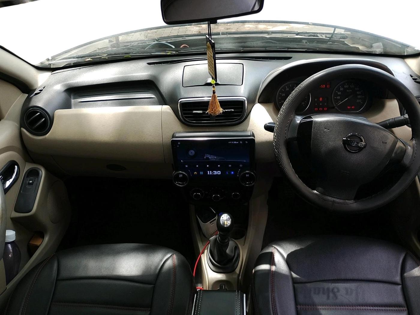 2013 Nissan Terrano XE (D), Diesel, Manual, 65,809 km, interior