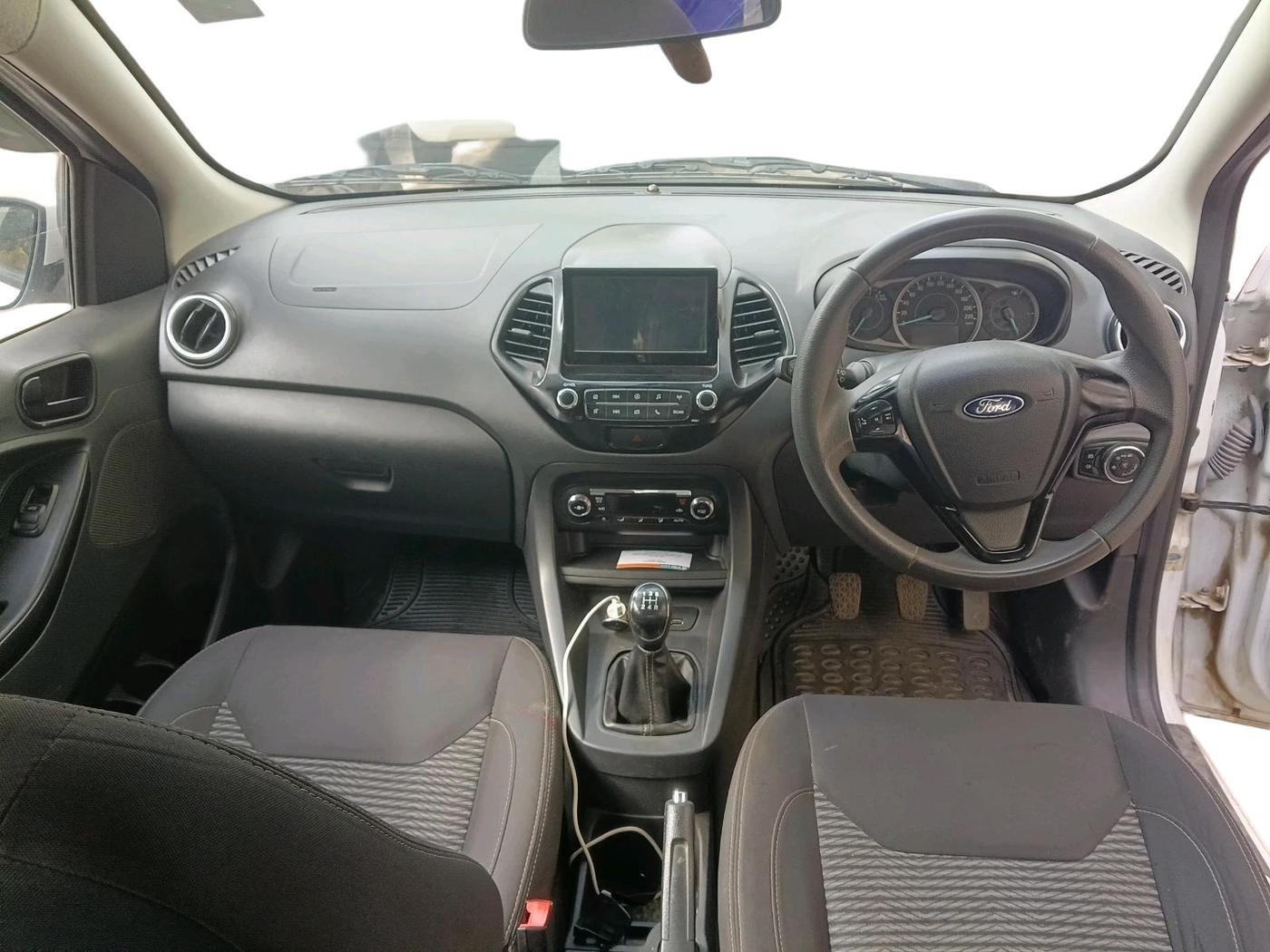 2019 Ford New Figo TITANIUM 1.2 PETROL MT, Petrol, Manual, 40,748 km, interior