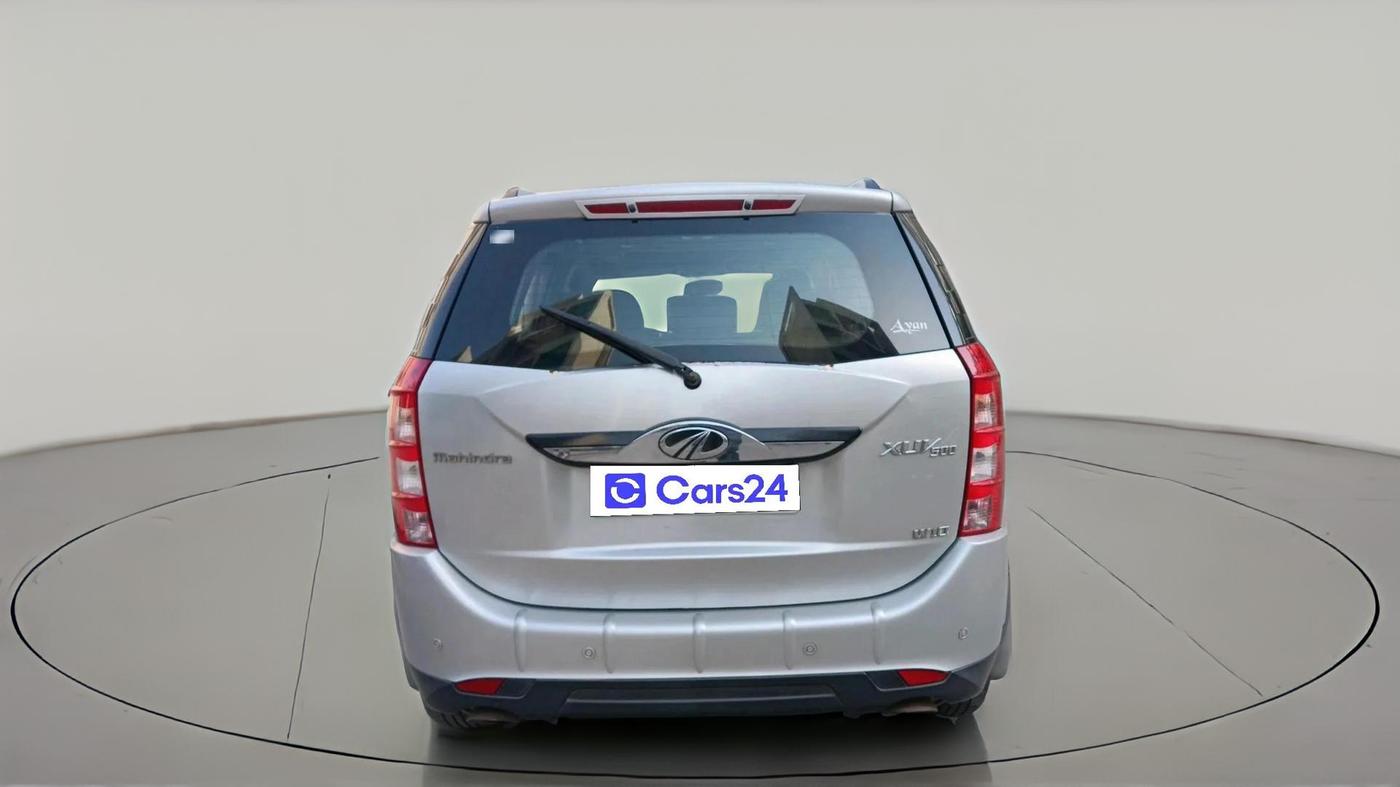 2016 Mahindra XUV500 W10, Diesel, Manual, 92,288 km, exterior