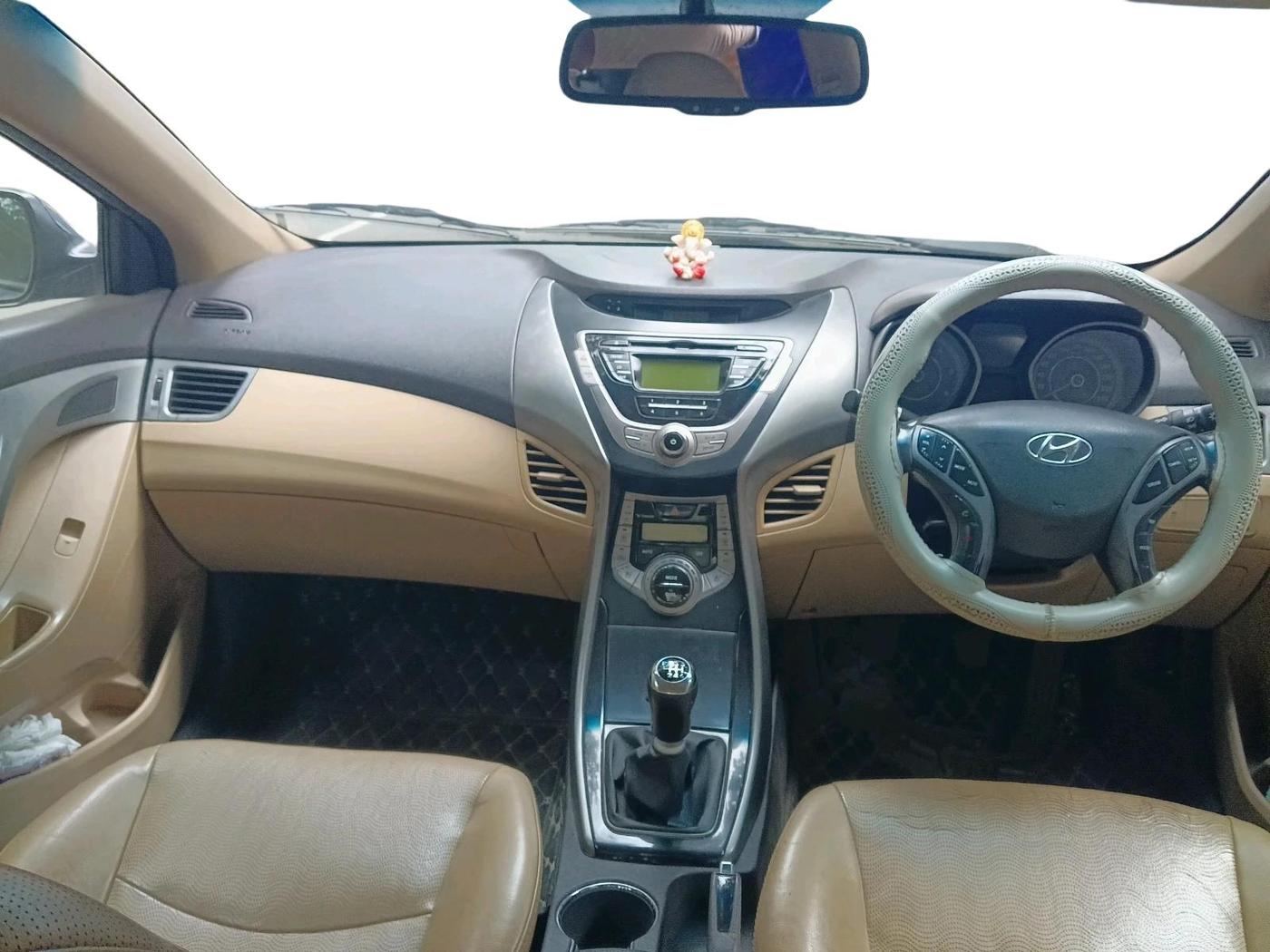 2013 Hyundai New Elantra 1.6 SX MT DIESEL, Diesel, Manual, 76,621 km, interior