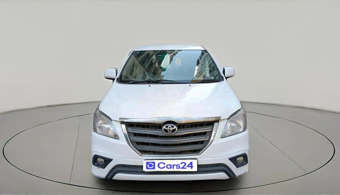 2014 Toyota Innova 2.5 GX 7 STR, Diesel, Manual, 1,52,245 km, exterior
