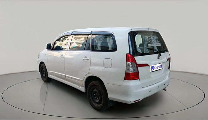 2014 Toyota Innova 2.5 GX 7 STR, Diesel, Manual, 1,52,245 km, exterior