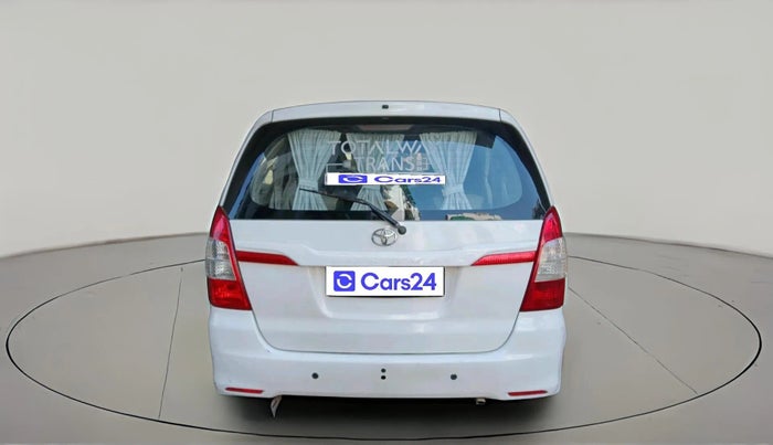 2014 Toyota Innova 2.5 GX 7 STR, Diesel, Manual, 1,52,245 km, exterior