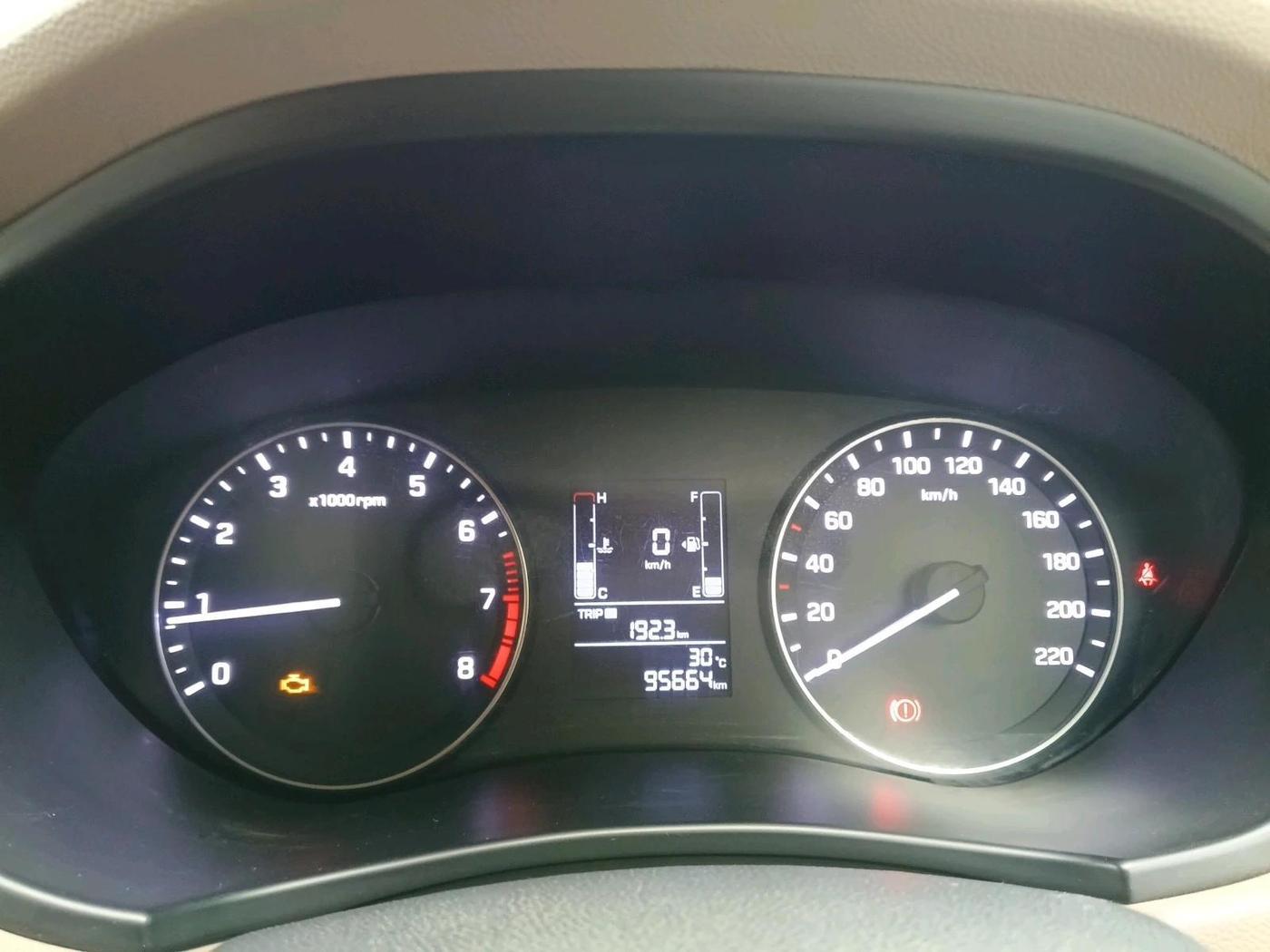 2017 Hyundai Elite i20 MAGNA EXECUTIVE 1.2, CNG, Manual, 95,664 km, interior