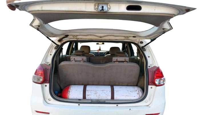 2012 Maruti Ertiga VXI, CNG, Manual, 1,33,468 km, exterior