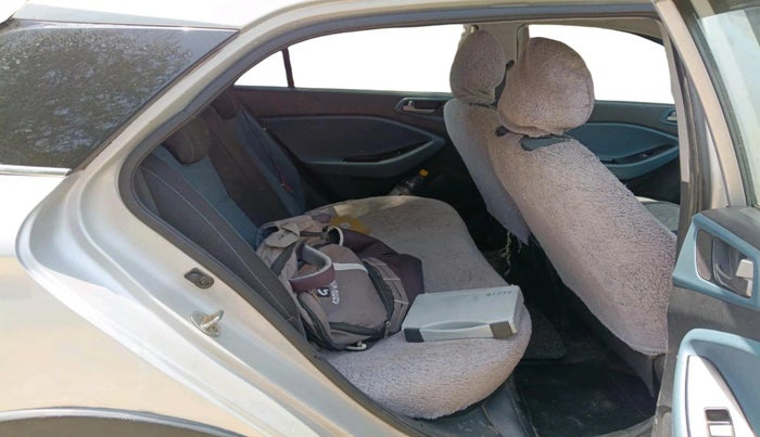 2015 Hyundai i20 Active 1.4 SX, Diesel, Manual, 1,88,500 km, interior