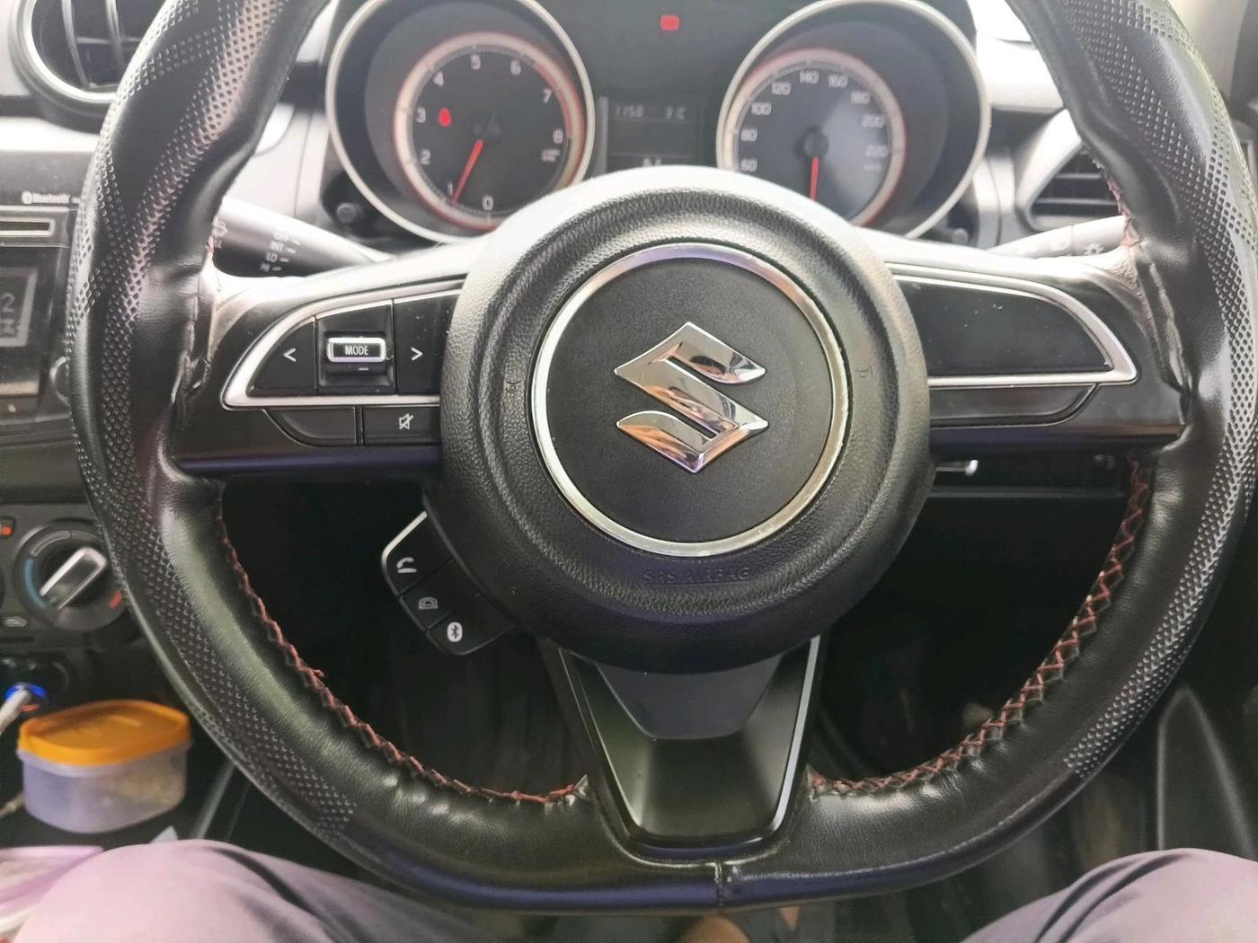 2020 Maruti Swift VXI AMT, Petrol, Automatic, 58,808 km, interior