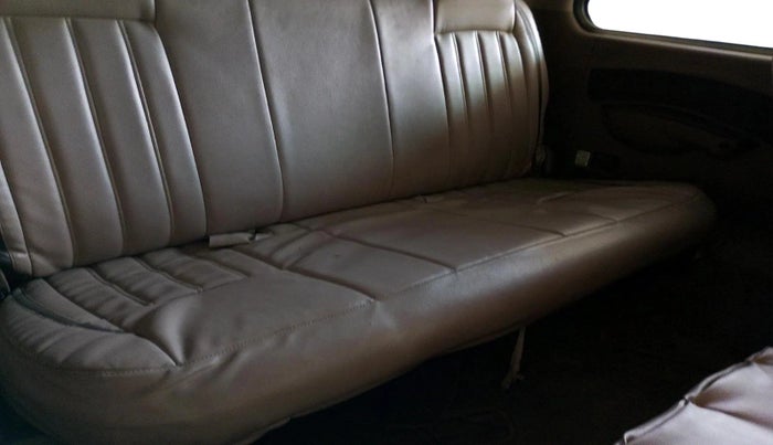 2013 Mahindra Xylo E8 ABS BS-III, Diesel, Manual, 1,35,504 km, interior