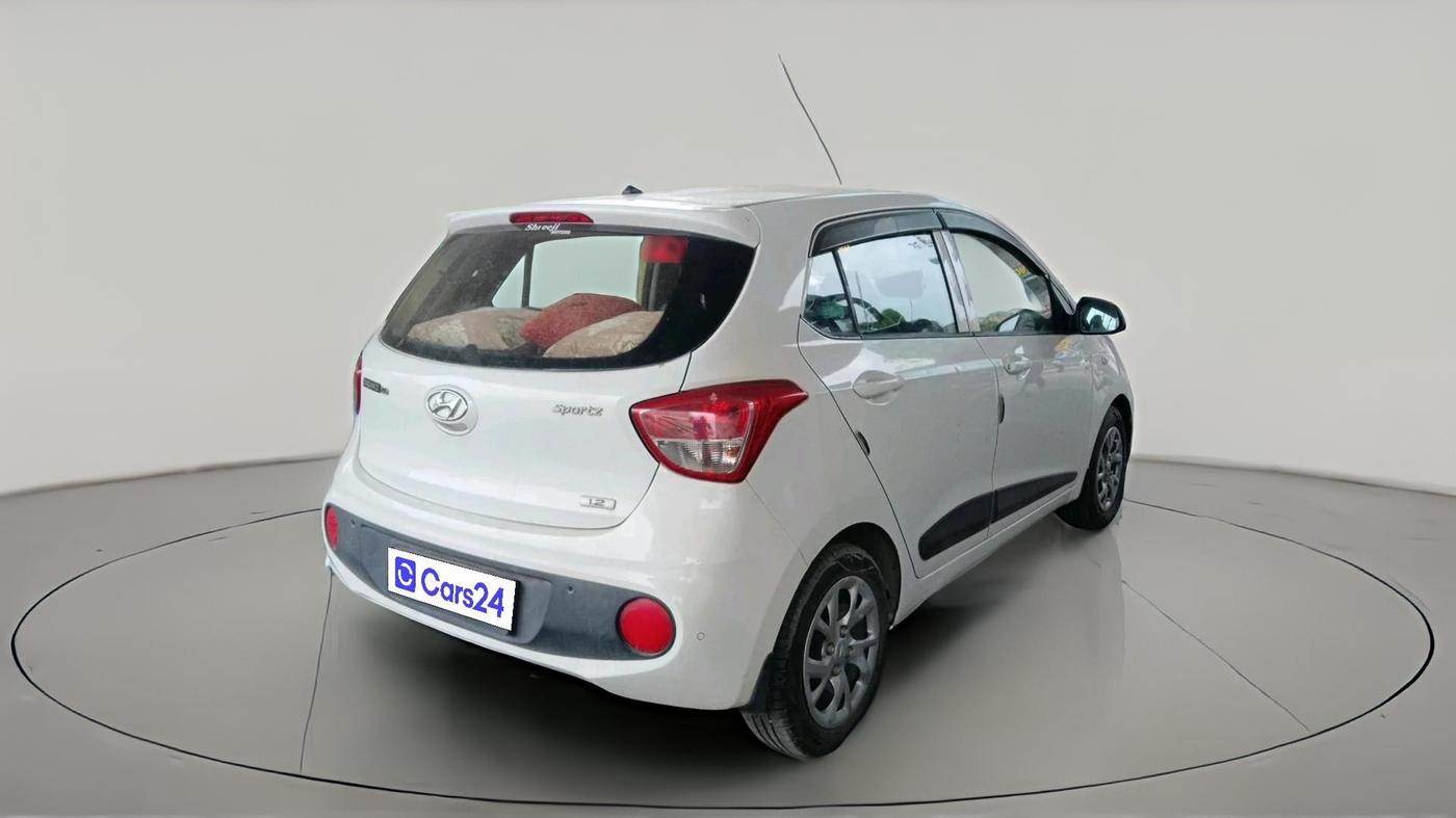 2017 Hyundai Grand i10 SPORTZ 1.2 KAPPA VTVT, Petrol, Manual, 53,248 km, exterior