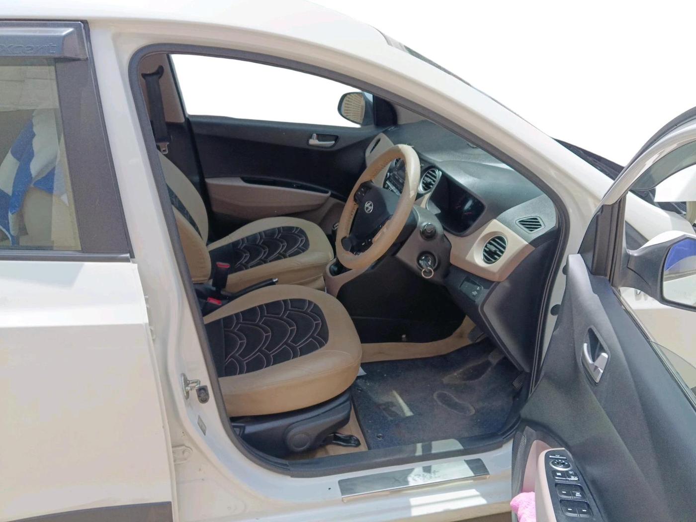 2016 Hyundai Xcent S 1.2, Petrol, Manual, 35,516 km, interior