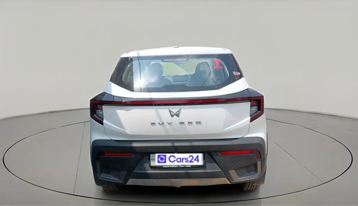 2024 Mahindra XUV 3XO MX3 Pro 1.2 L TCMPFi, Petrol, Manual, 26,660 km, exterior