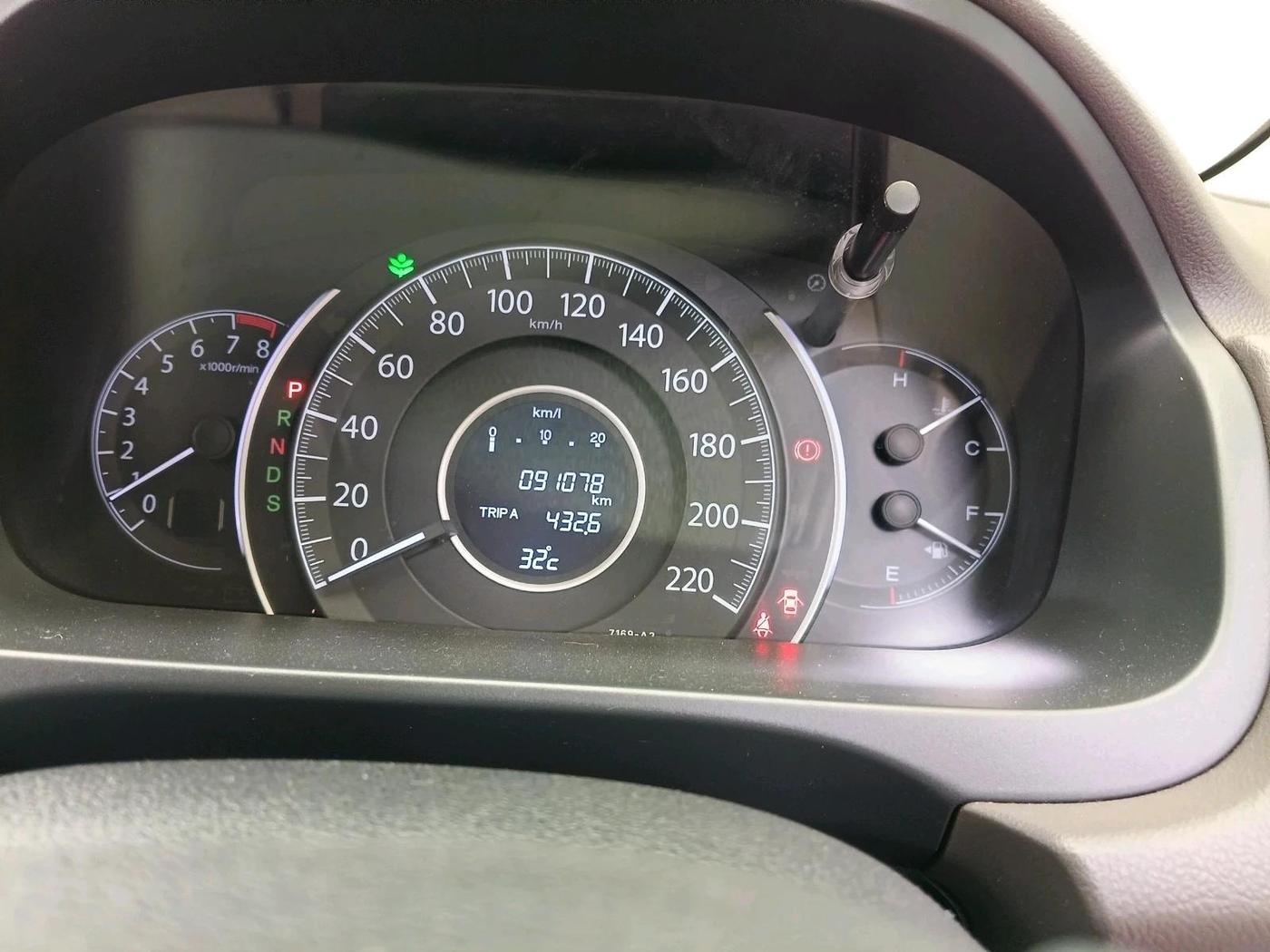 2014 Honda CRV 2.4L 2WD AT, Petrol, Automatic, 91,078 km, interior