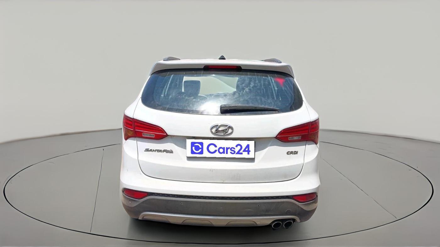 2015 Hyundai Santa Fe 2 WD AT, Diesel, Automatic, 98,500 km, exterior