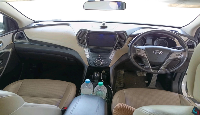 2015 Hyundai Santa Fe 2 WD AT, Diesel, Automatic, 97,339 km, interior