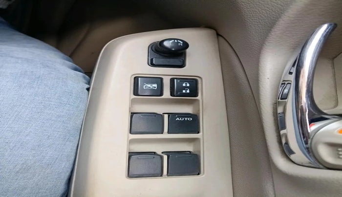 2015 Maruti Ciaz ZXI, Petrol, Manual, 1,23,089 km, interior