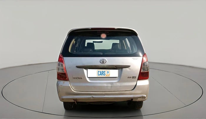 2006 Toyota Innova G1 2.5, Diesel, Manual, 1,63,271 km, exterior