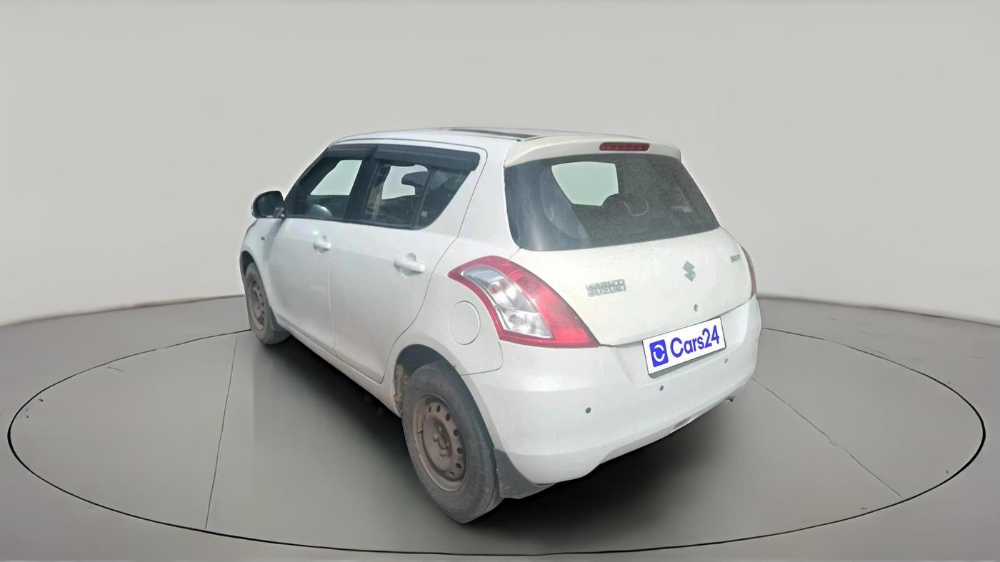 2015 Maruti Swift VDI, Diesel, Manual, 2,62,434 km, exterior