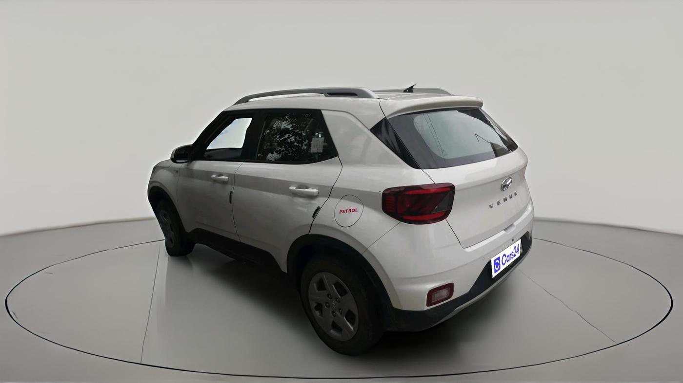 2020 Hyundai VENUE S 1.2, Petrol, Manual, 18,711 km, exterior