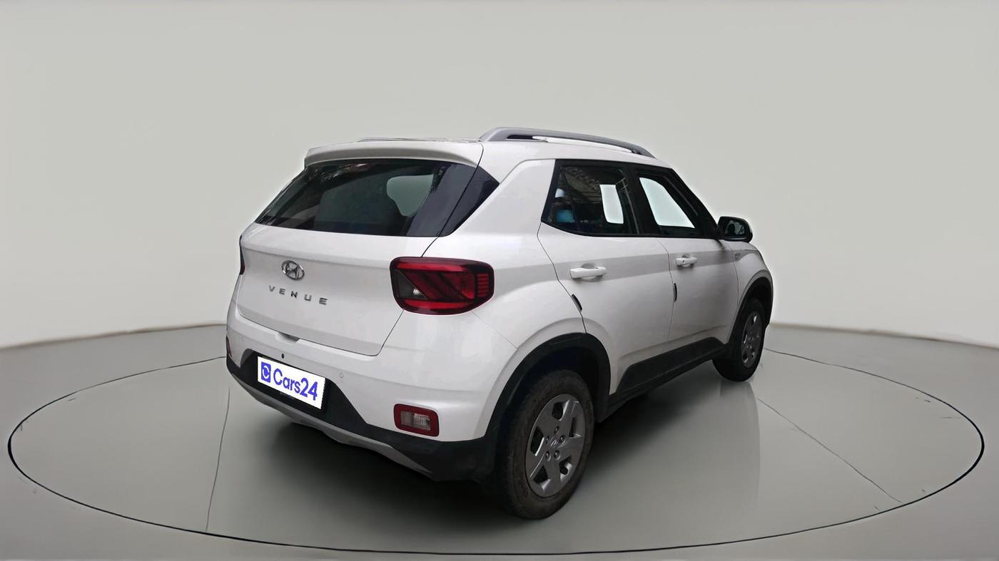 2020 Hyundai VENUE S 1.2, Petrol, Manual, 18,711 km, exterior