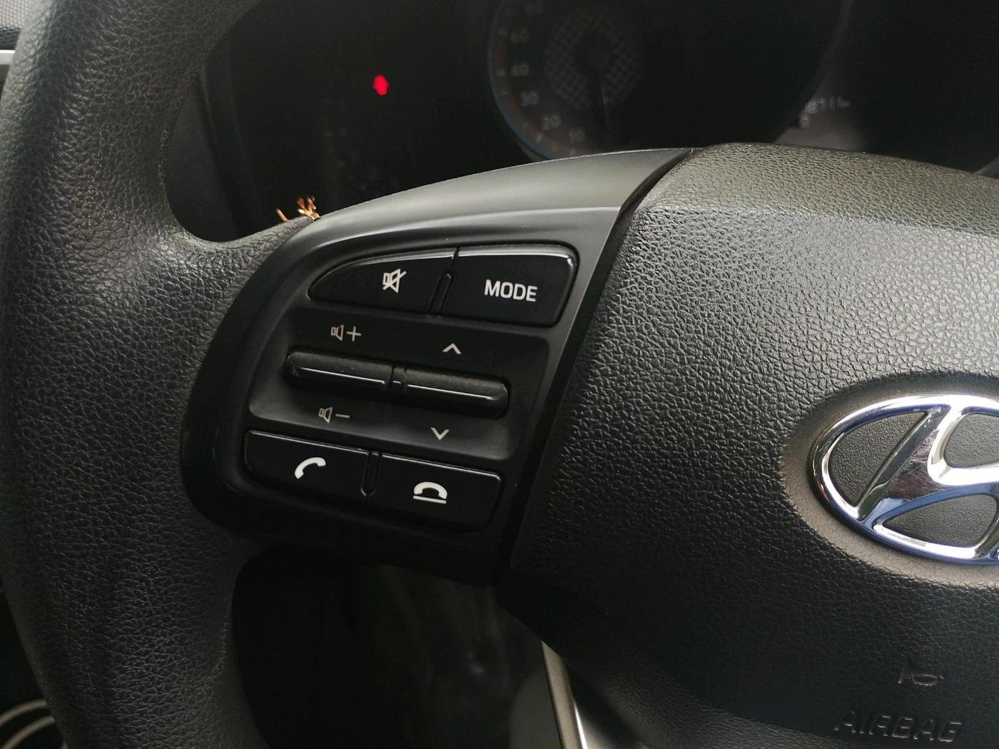 2020 Hyundai VENUE S 1.2, Petrol, Manual, 18,711 km, interior