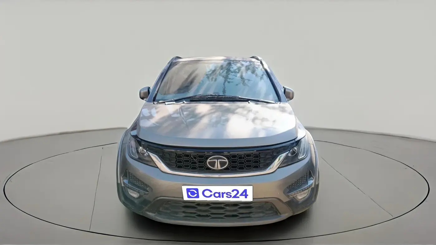 2017 Tata Hexa XT 4X2 7 STR, Diesel, Manual, 1,82,687 km, exterior