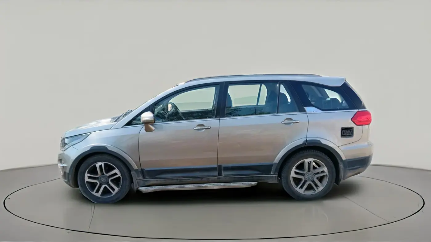 2017 Tata Hexa XT 4X2 7 STR, Diesel, Manual, 1,82,687 km, exterior