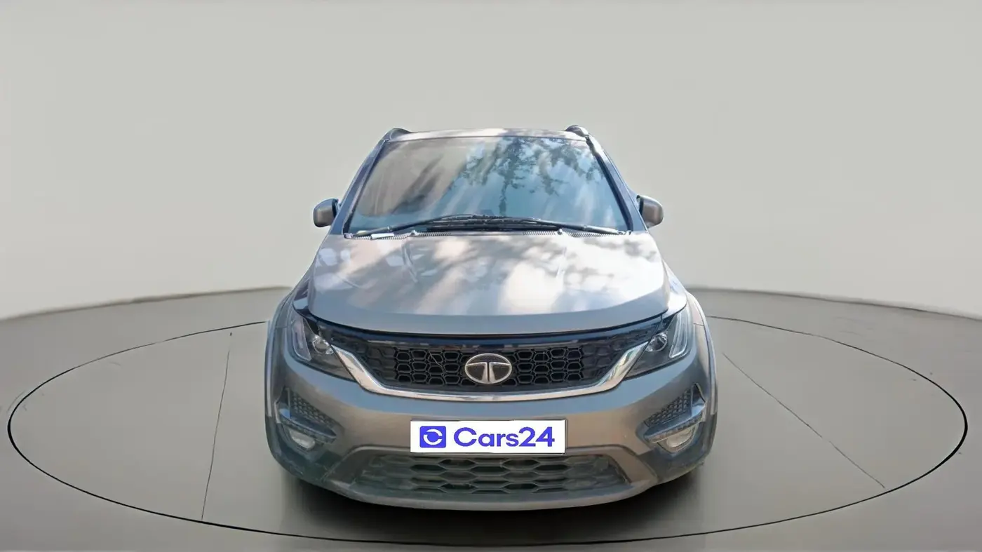 2017 Tata Hexa XT 4X2 7 STR, Diesel, Manual, 1,82,687 km, exterior