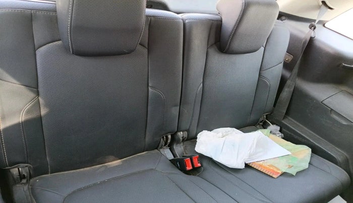 2017 Tata Hexa XT 4X2 7 STR, Diesel, Manual, 1,82,687 km, interior