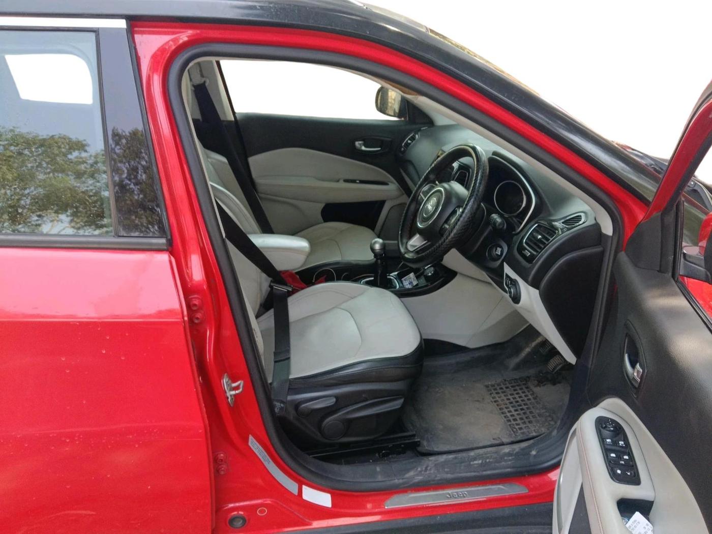 2017 Jeep Compass LIMITED 2.0 DIESEL 4X4, Diesel, Manual, 91,327 km, interior