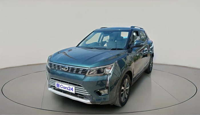 2021 Mahindra XUV300 W8 (O) 1.2 PETROL AMT, Petrol, Automatic, 90,532 km, exterior