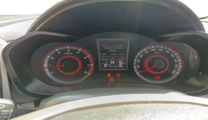 2021 Mahindra XUV300 W8 (O) 1.2 PETROL AMT, Petrol, Automatic, 90,532 km, interior