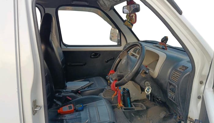 2022 Maruti Eeco 5 STR AC (O), CNG, Manual, 1,12,791 km, interior