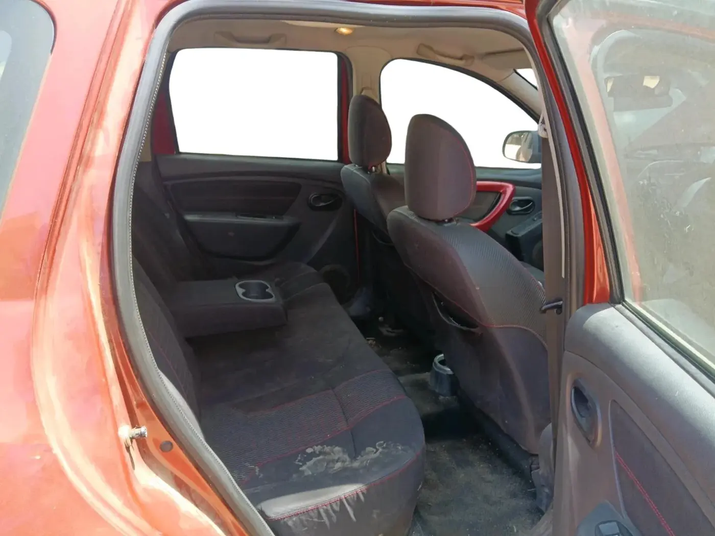 2016 Renault Duster 85 PS RXS MT DIESEL, Diesel, Manual, 1,70,000 km, interior